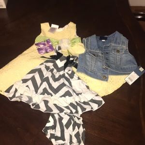 Lot of 3pcs baby girls summer dresses & vest 12mo